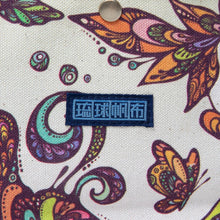 Load image into Gallery viewer, 琉球帆布⑫Walking handbag/ "Hair Accessory made of Erythrina Variegata"