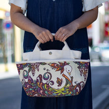 Load image into Gallery viewer, 琉球帆布⑫Walking handbag/ &quot;Hair Accessory made of Erythrina Variegata&quot;

